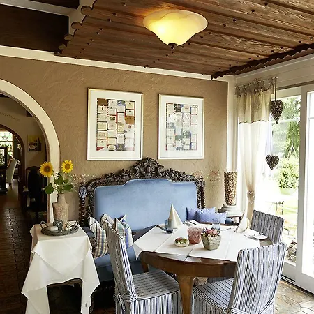 Kucher's Hotel 4*
